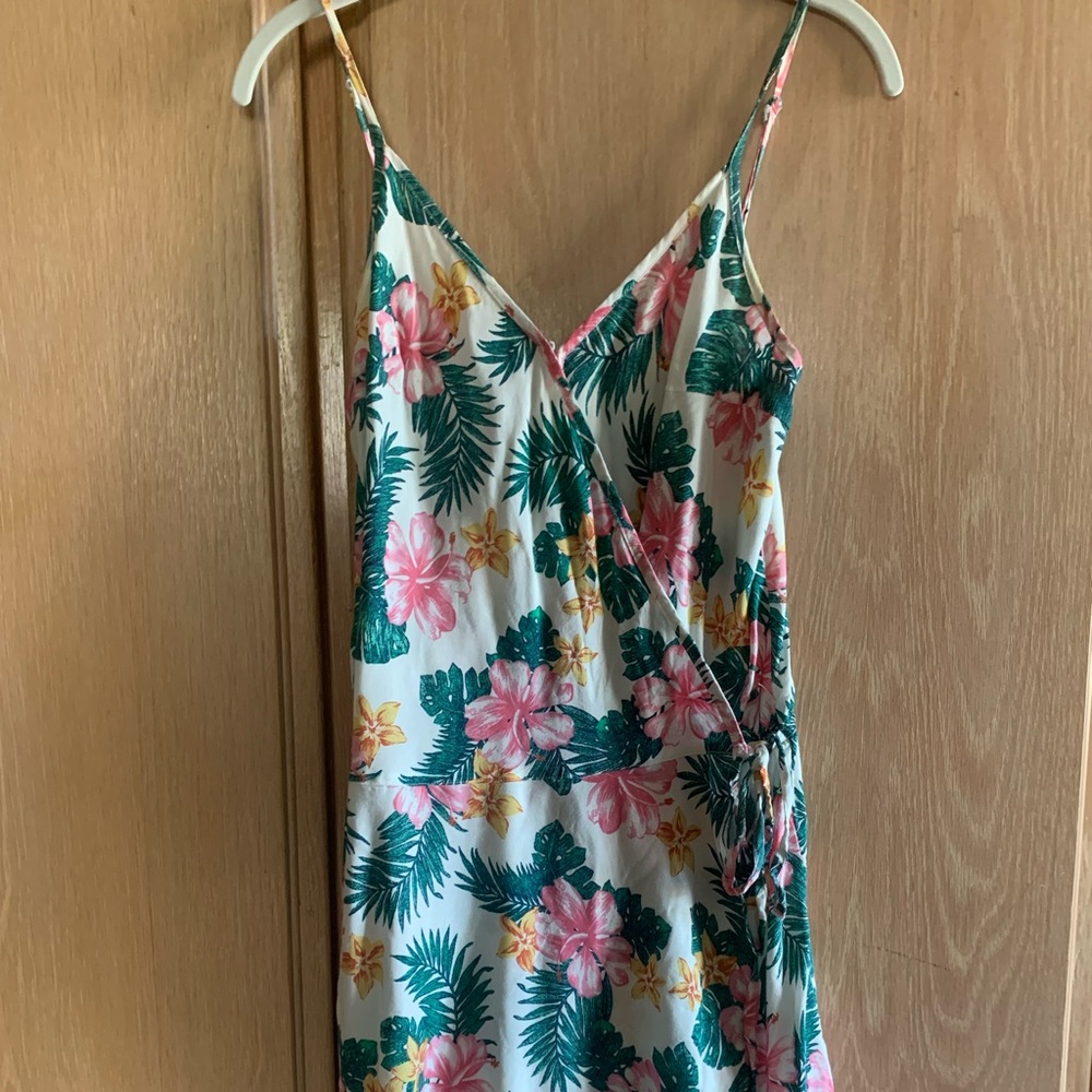 Hawaiian Print Romper